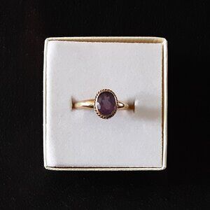 Gold and Amethyst Ring with Rope Detail